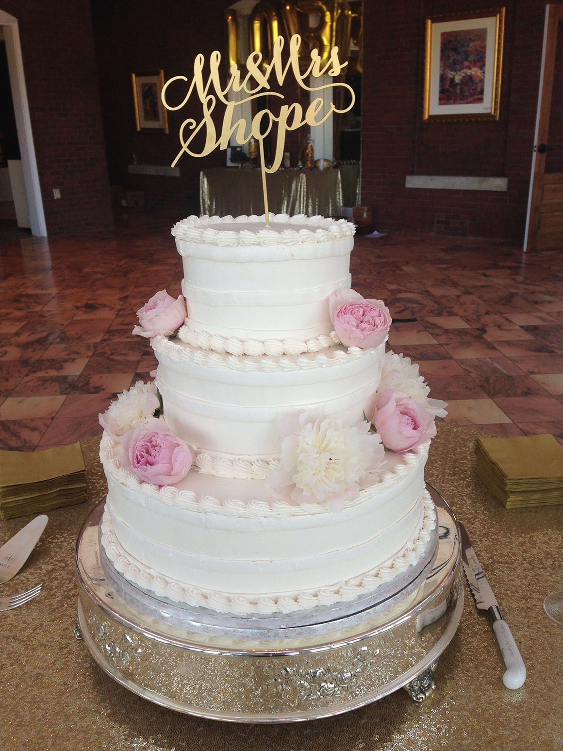 Bride’s Cake in the Atrium
